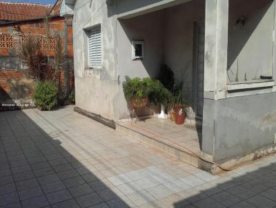Casa para Venda, em Rio Claro, bairro Bela Vista, 2 dormitrios, 2 banheiros